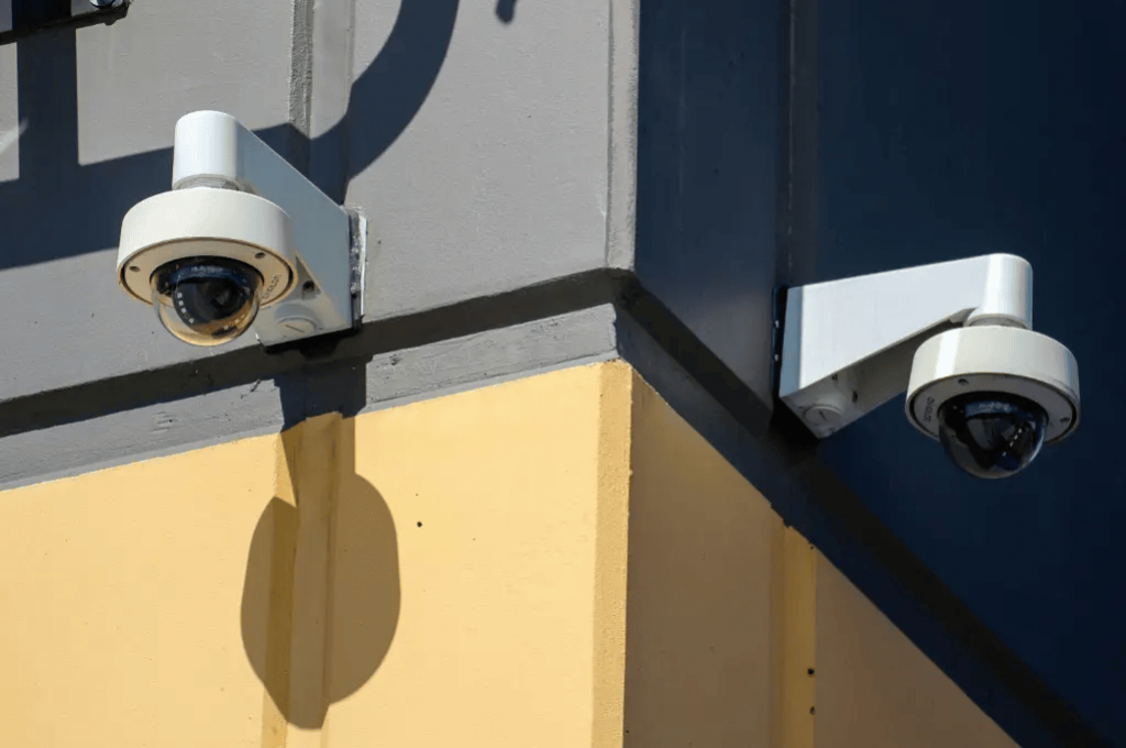 Mocean messaging campaign for secure authentication and fraud alerts.